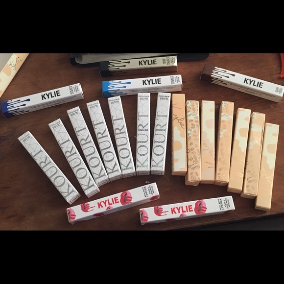 Kylie/Kourt Lips $10 Each - Picture 1 of 1